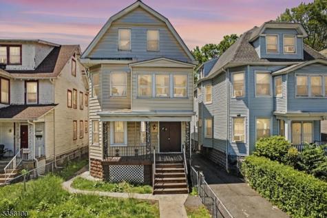 253 S Burnett Street East Orange NJ 07018