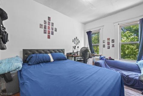 253 S Burnett Street East Orange NJ 07018