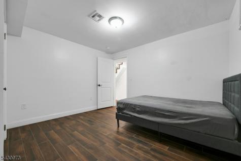 514 42ND Street Union NJ 07087