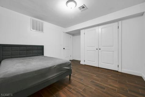 514 42ND Street Union NJ 07087