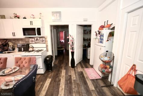 443 Norwood Street East Orange NJ 07018