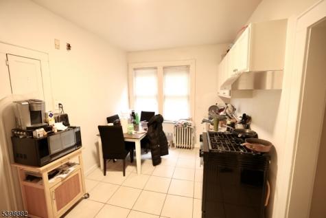 443 Norwood Street East Orange NJ 07018