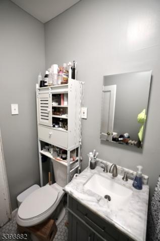 443 Norwood Street East Orange NJ 07018