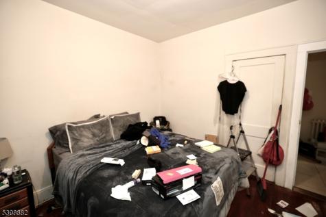 443 Norwood Street East Orange NJ 07018