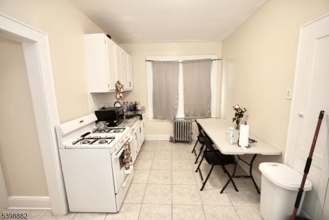 443 Norwood Street East Orange NJ 07018