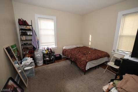 443 Norwood Street East Orange NJ 07018