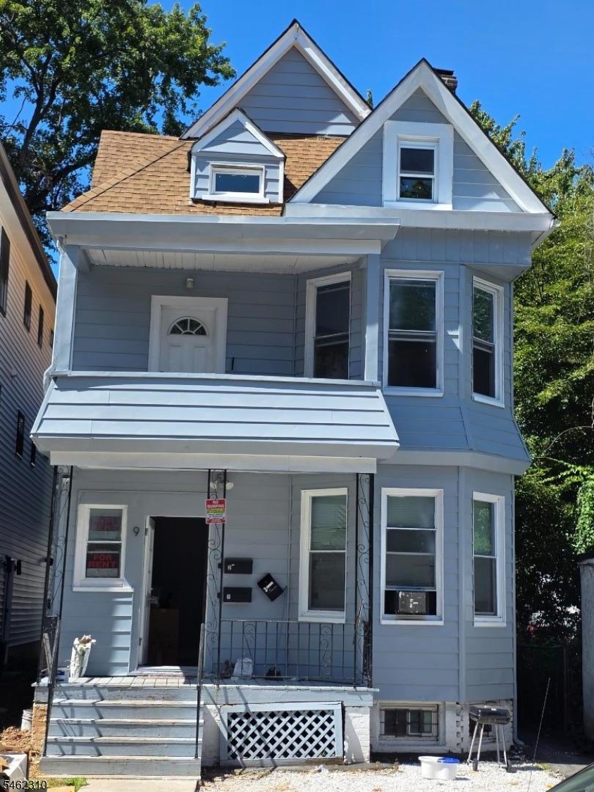 9 S 17th Street East Orange NJ 07018