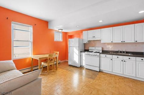 201 16TH Street Union NJ 07087