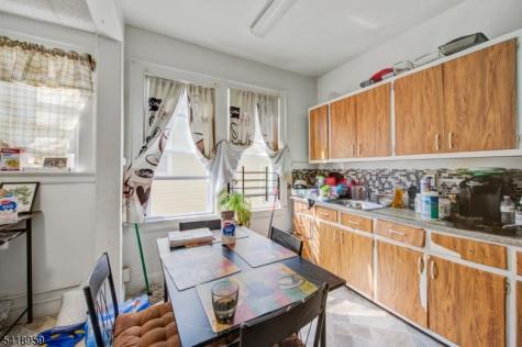69 Stockman Place Irvington NJ 07111