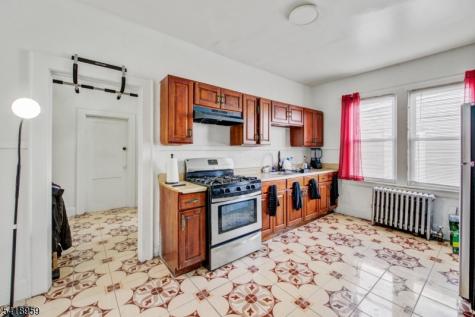 69 Stockman Place Irvington NJ 07111