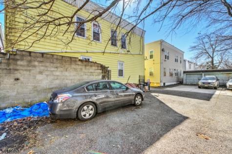 69 Stockman Place Irvington NJ 07111