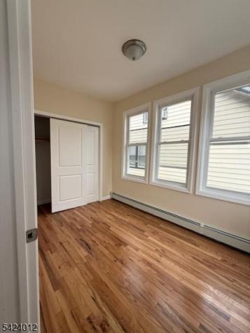 219 Renner Avenue Newark NJ 07112