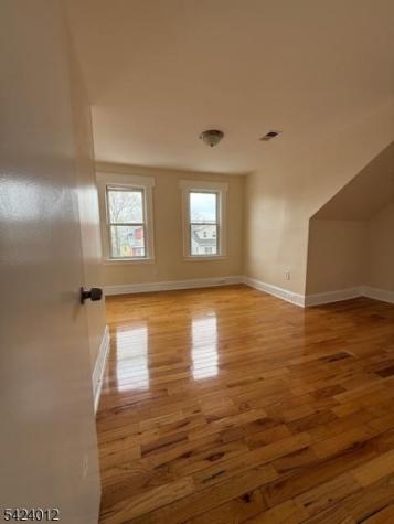 219 Renner Avenue Newark NJ 07112