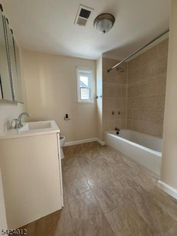 219 Renner Avenue Newark NJ 07112