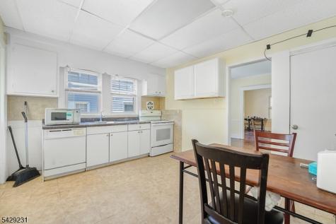 718 Springfield Avenue Summit NJ 07901