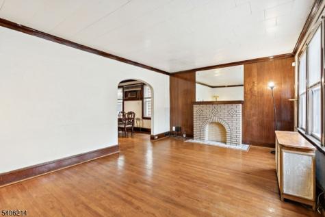 193 Hoffman Boulevard East Orange NJ 07017