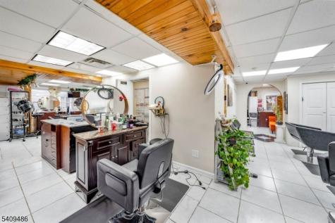 376 Elmora Avenue Elizabeth NJ 07208