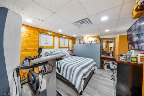 376 Elmora Avenue Elizabeth NJ 07208