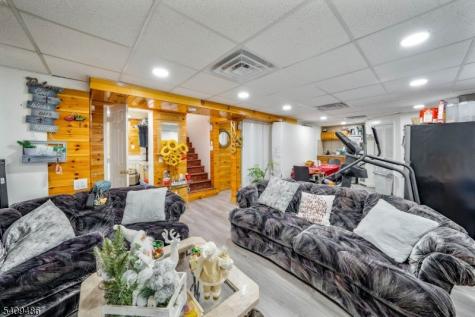 376 Elmora Avenue Elizabeth NJ 07208