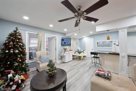 376 Elmora Avenue Elizabeth NJ 07208