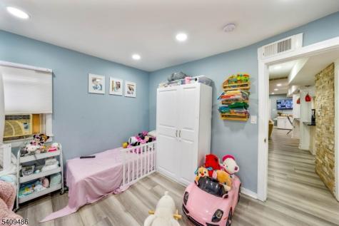 376 Elmora Avenue Elizabeth NJ 07208