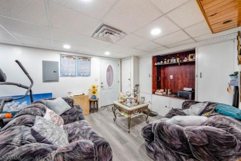376 Elmora Avenue Elizabeth NJ 07208