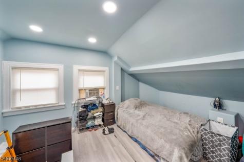 376 Elmora Avenue Elizabeth NJ 07208