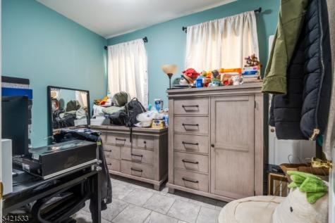 312 S Spring Street Elizabeth NJ 07201