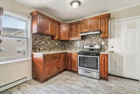 312 S Spring Street Elizabeth NJ 07201