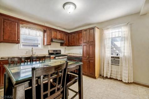 312 S Spring Street Elizabeth NJ 07201