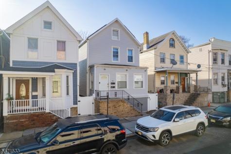 312 S Spring Street Elizabeth NJ 07201