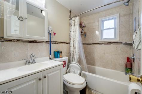 312 S Spring Street Elizabeth NJ 07201