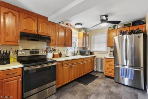 5 Vannatta Place Belvidere NJ 07823