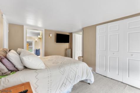 5 Vannatta Place Belvidere NJ 07823