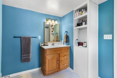 5 Vannatta Place Belvidere NJ 07823