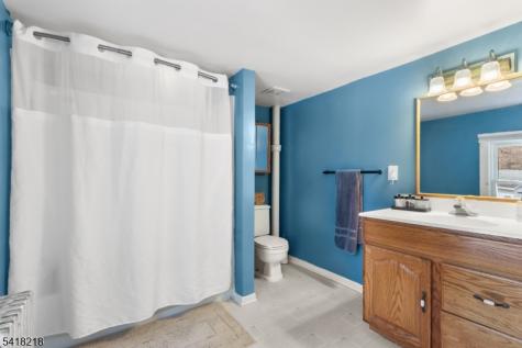 5 Vannatta Place Belvidere NJ 07823