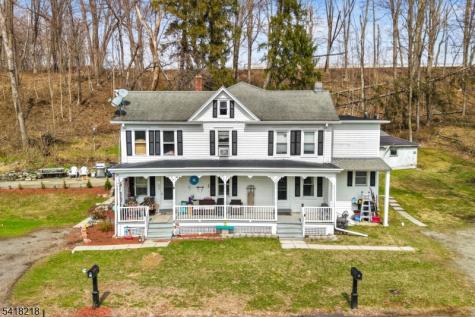 5 Vannatta Place Belvidere NJ 07823