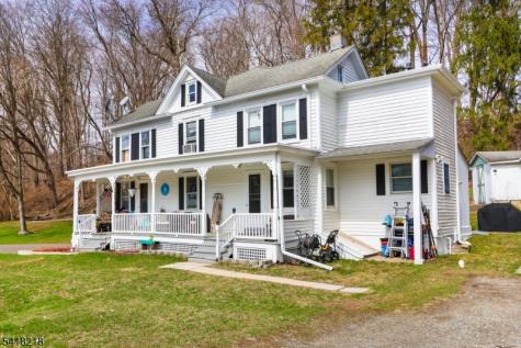 5 Vannatta Place Belvidere NJ 07823