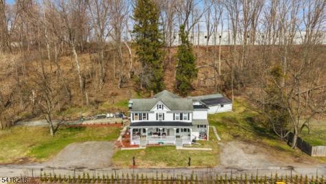 5 Vannatta Place Belvidere NJ 07823