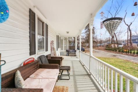 5 Vannatta Place Belvidere NJ 07823