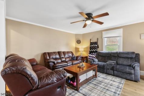 5 Vannatta Place Belvidere NJ 07823