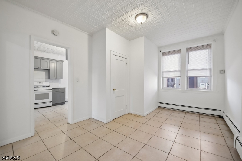 101 Warwick Street Newark NJ 07105