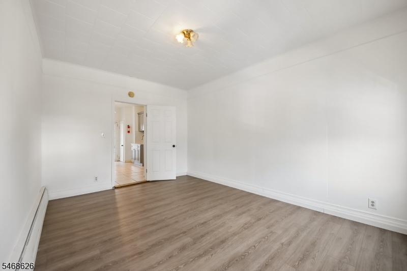 101 Warwick Street Newark NJ 07105
