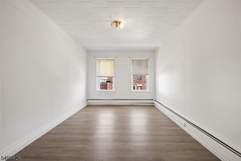 101 Warwick Street Newark NJ 07105