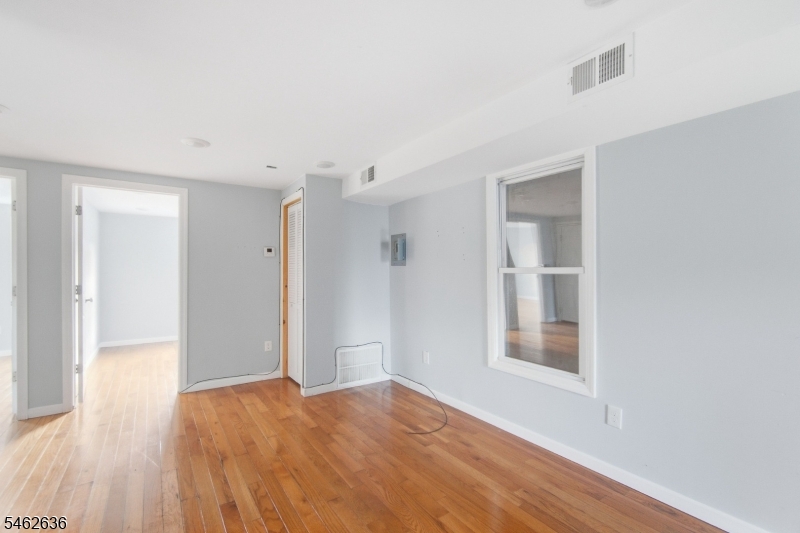 13 Cottage Street Bayonne NJ 07002