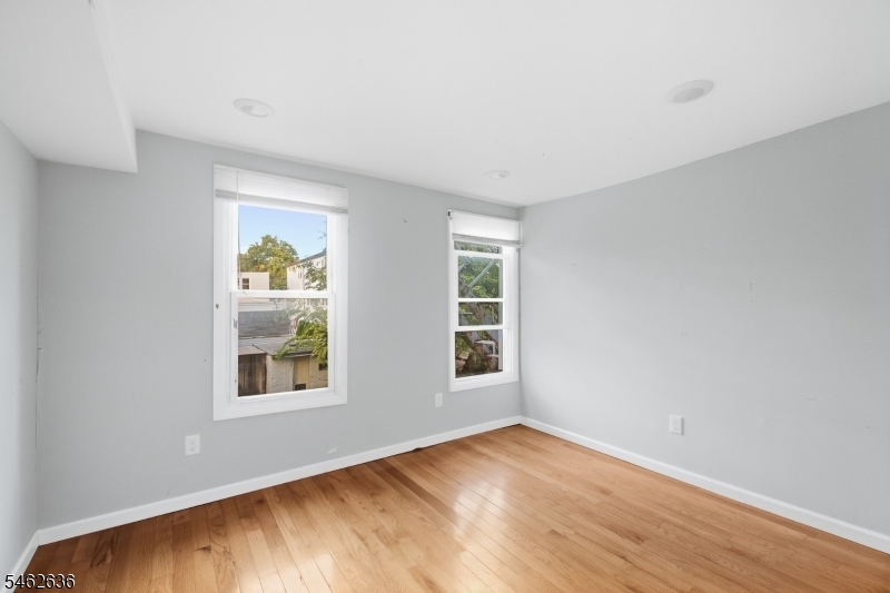 13 Cottage Street Bayonne NJ 07002