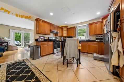 268 Bell Avenue Lodi NJ 07644