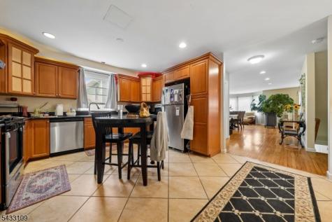 268 Bell Avenue Lodi NJ 07644