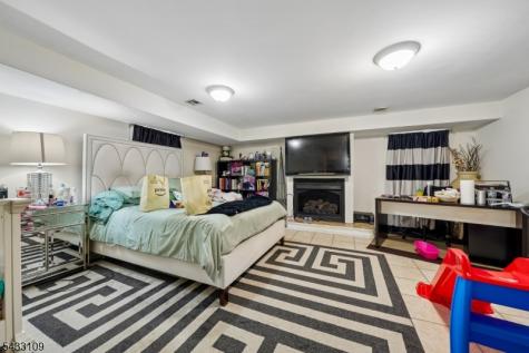 268 Bell Avenue Lodi NJ 07644