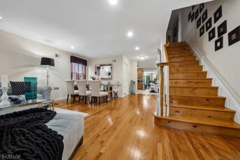 268 Bell Avenue Lodi NJ 07644